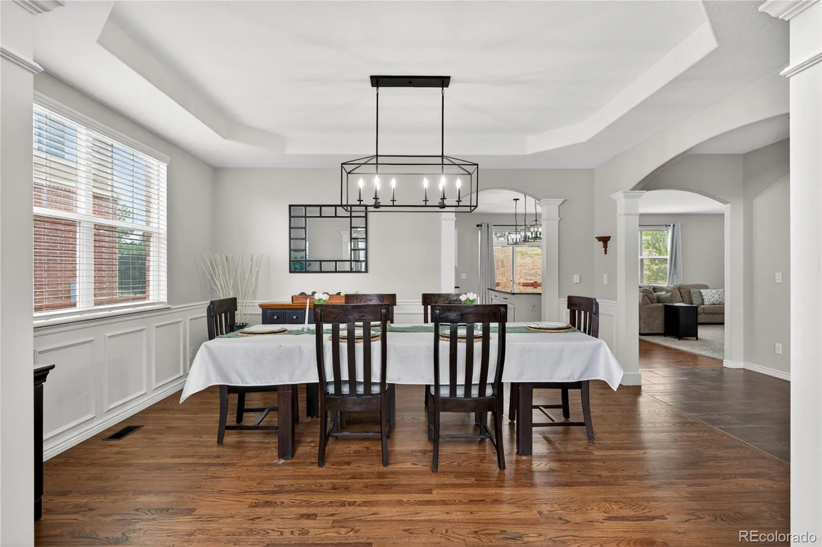 5241 S Eaton Park Way Aurora CO 80016 MLS #REC5769269 04202026210933 1600 6
