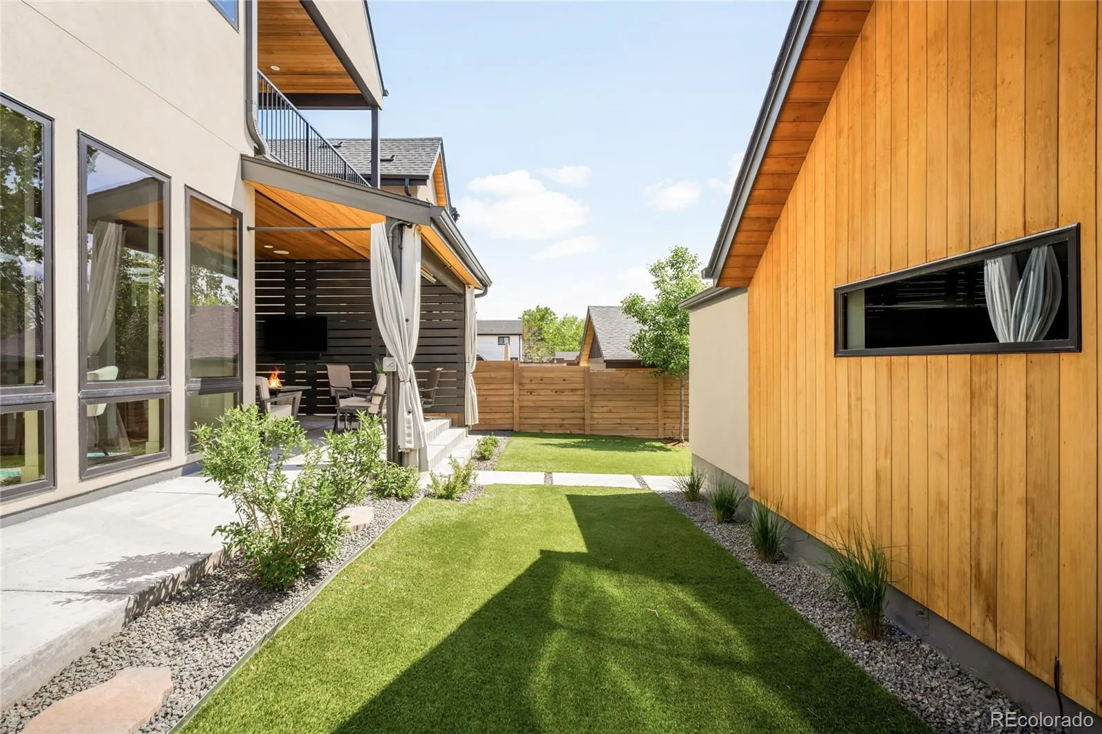 1055 S Josephine Street Denver CO 80209 MLS #REC5769924 05192026000434 1600 48