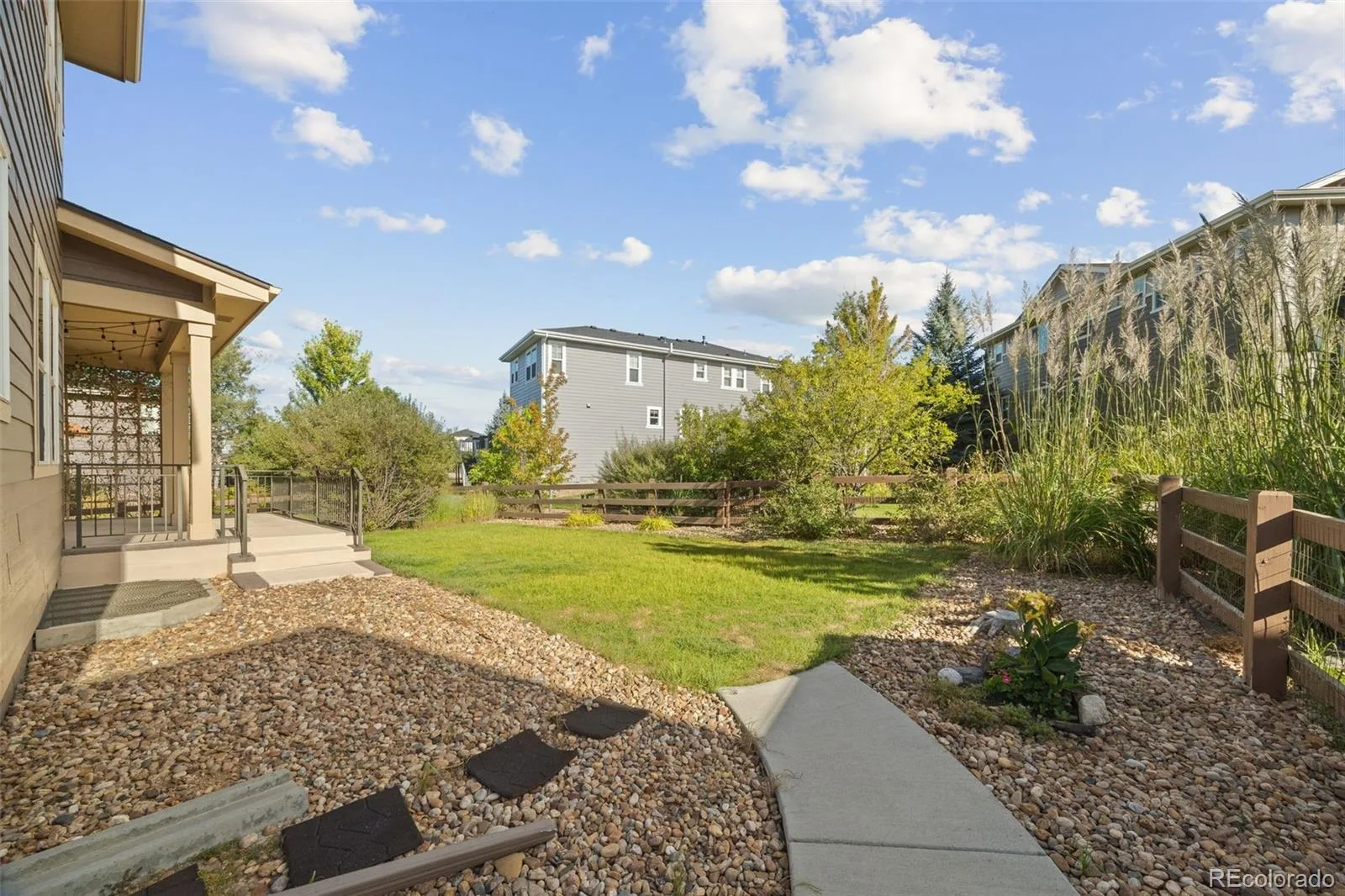 6726 S Quantock Way Aurora CO 80016 | MLS #REC5770803 10122026214737 1600 34