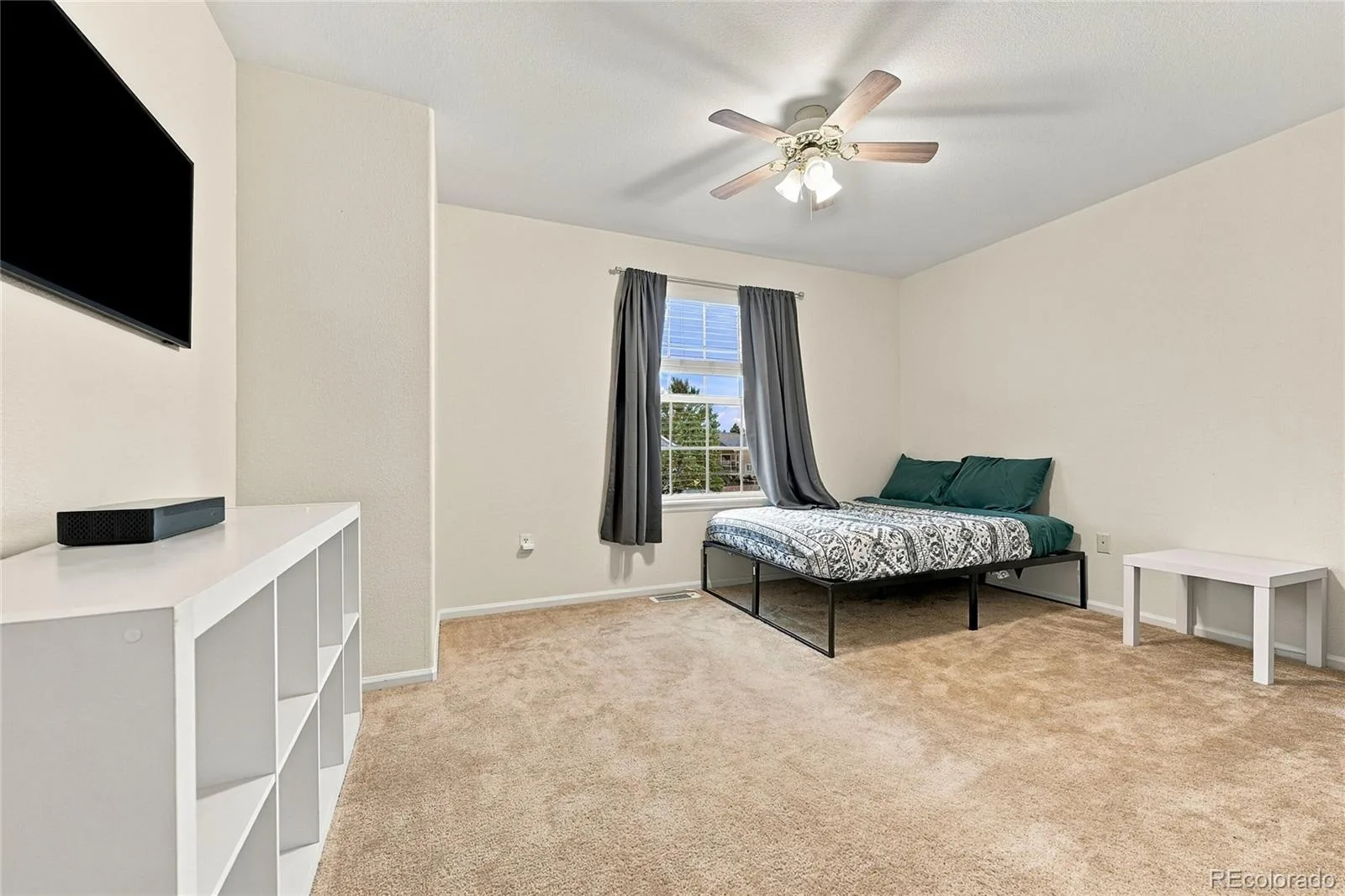 3903 S Quemoy Way Aurora CO 80018 | MLS #REC5772416 09262026195027 1600 23