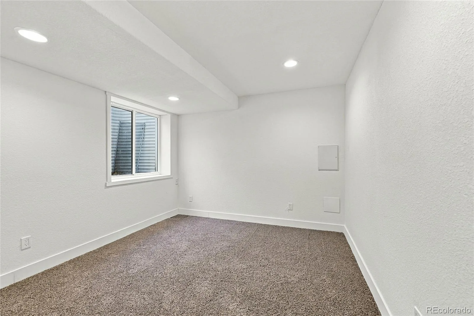 3903 S Quemoy Way Aurora CO 80018 | MLS #REC5772416 09262026195027 1600 30