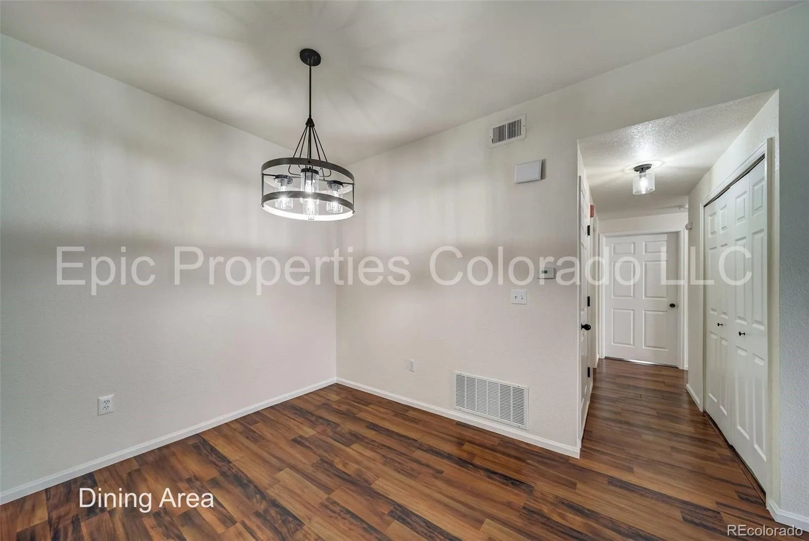 911 S Zeno Way #104 Aurora CO 80017 | MLS #REC5774984 09282026221653 1600 8