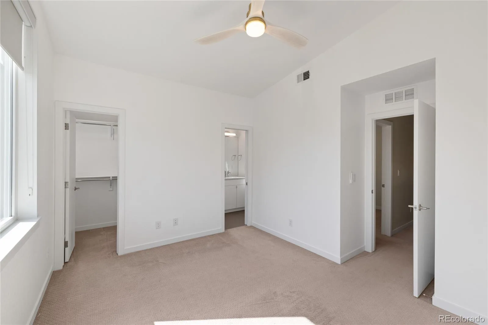 2953 S Delaware Street Englewood CO 80110 | MLS #REC5776769 09252026011414 1600 25
