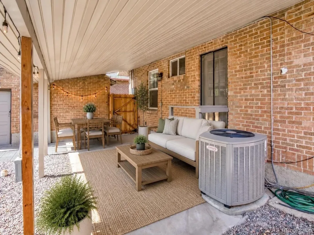 2164 S Lincoln Street Denver CO 80210 | MLS #REC5778140 10092026214246 1200 33
