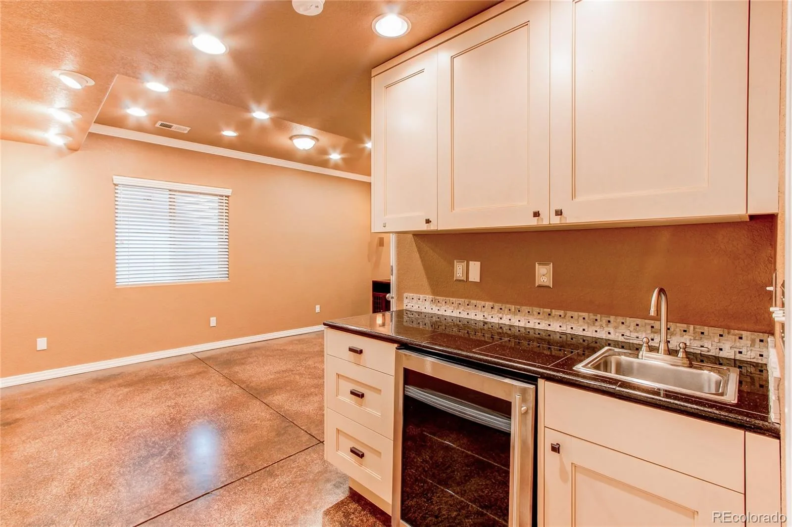 3561 Yosemite Street Denver CO 80238 MLS #REC5778495 05292026183750 1600 38