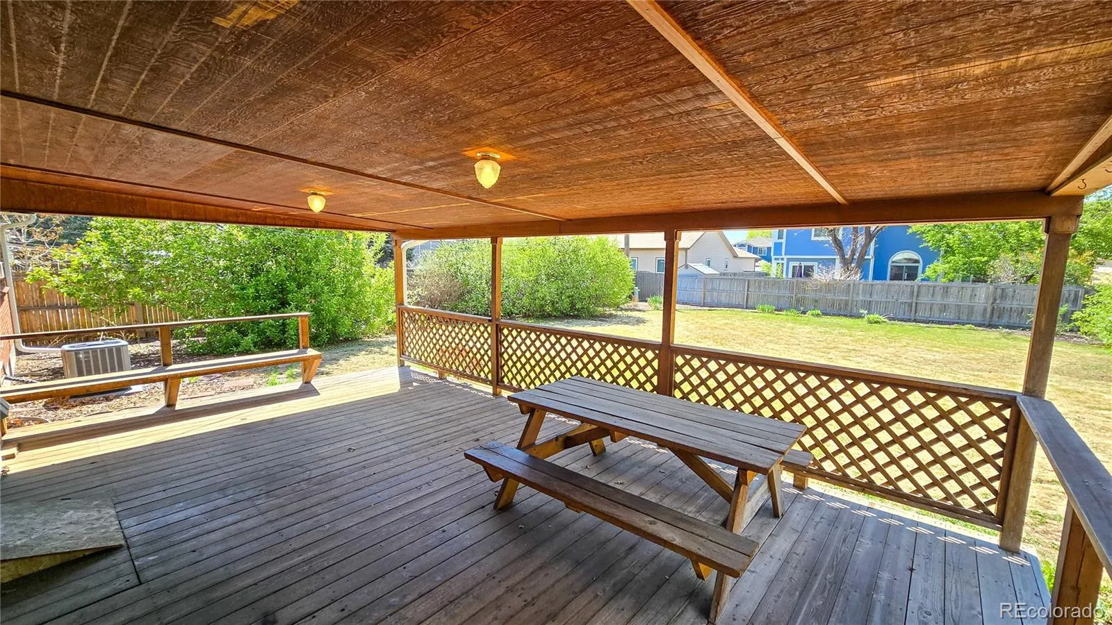 6486 W Iowa Avenue Lakewood CO 80232 MLS #REC5779072 05122026012633 1600 35