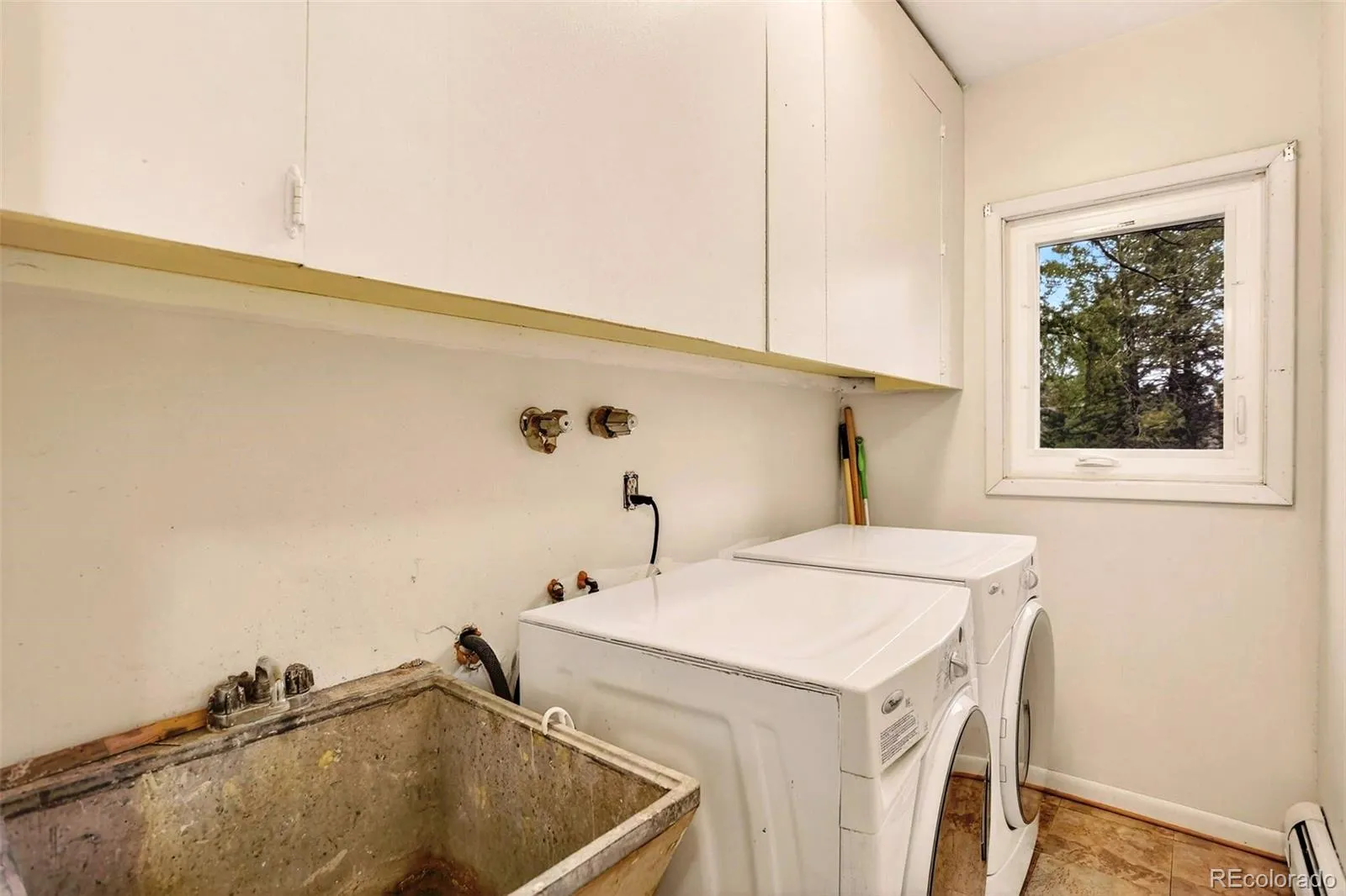 28221 Bonanza Drive Evergreen CO 80439 | MLS #REC5779295 05212026184517 1600 36