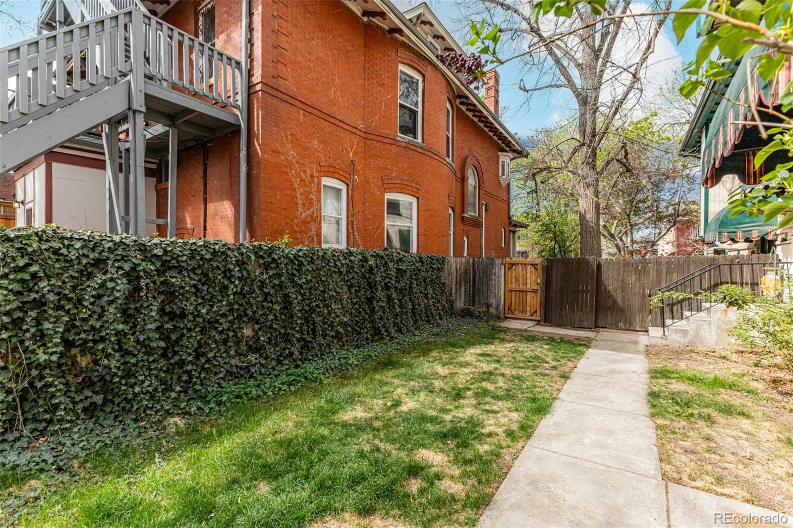 04092026235721 1600 18