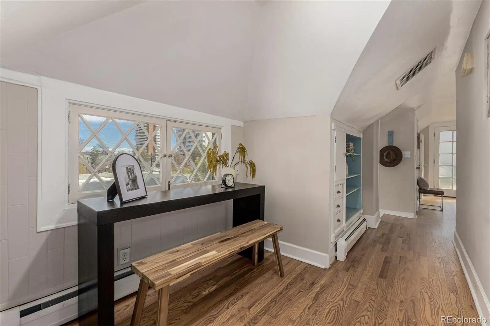 04092026235721 1600 9