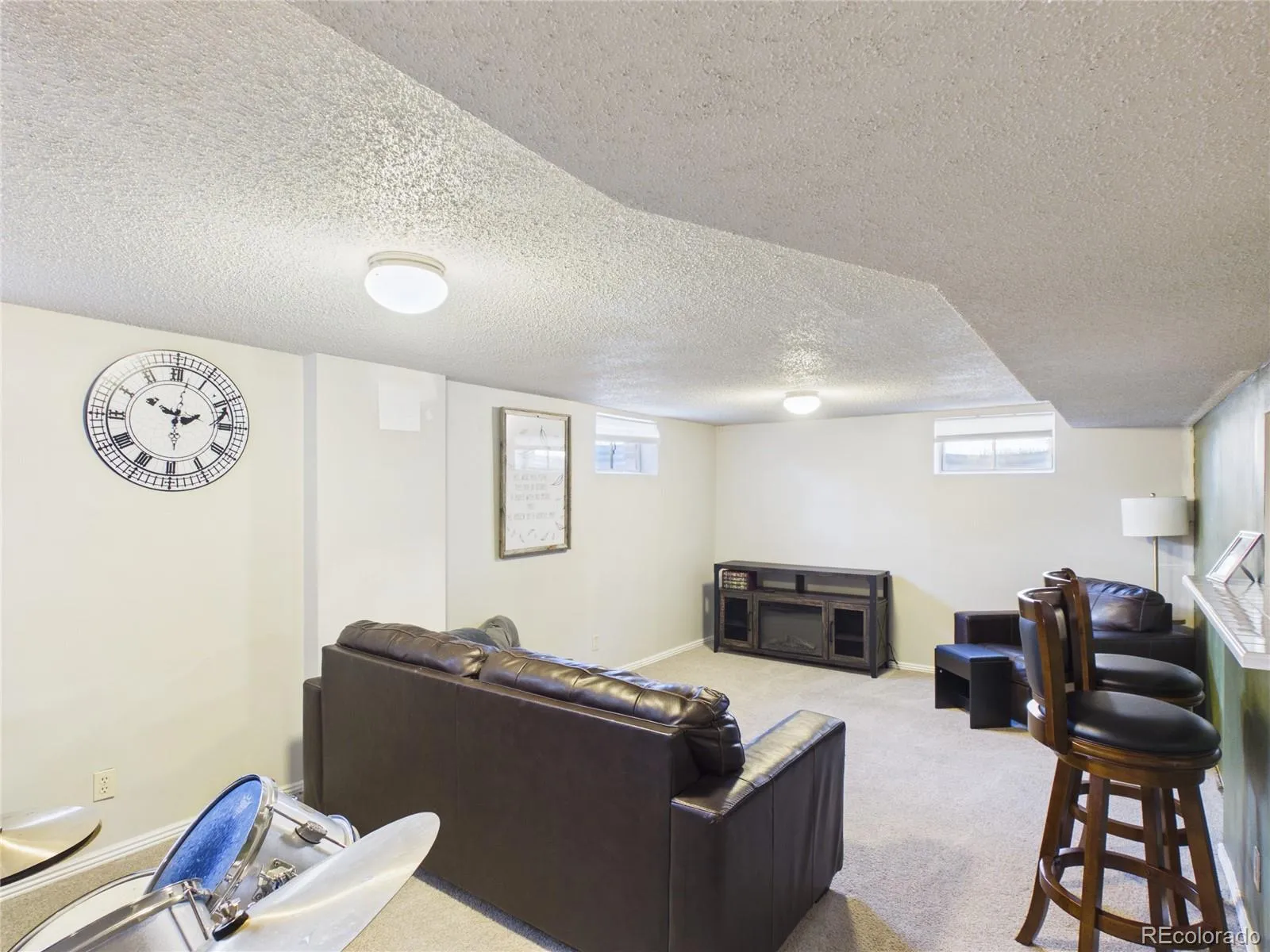 04162026201042 1600 11