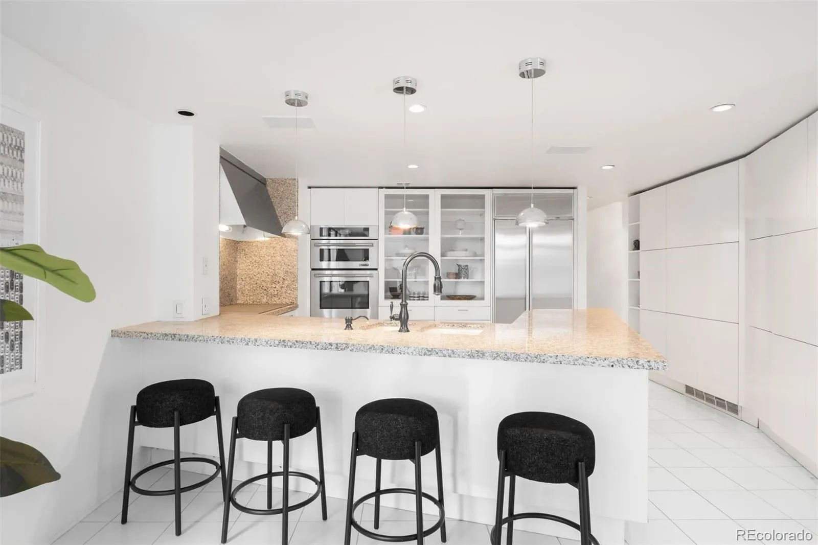 03262026211222 1600 10