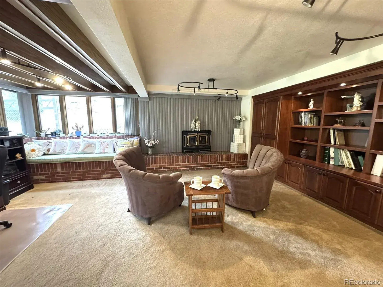 02142026001622 1600 14