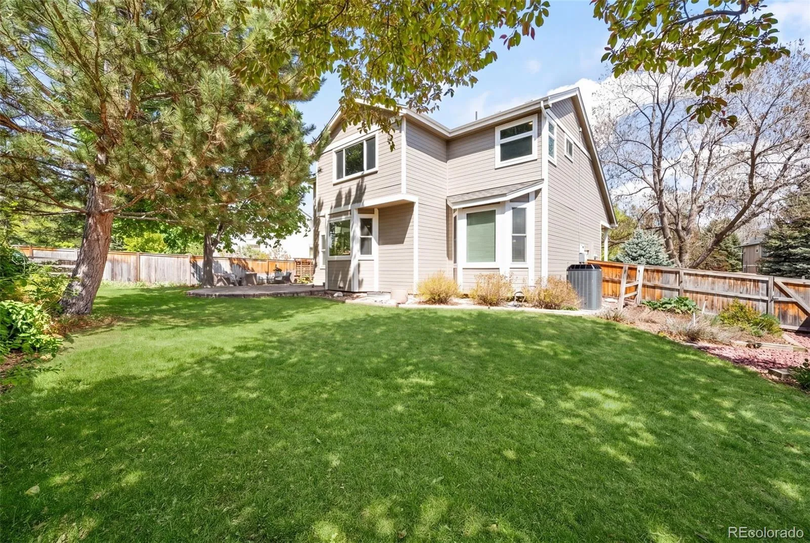 7687 S Allison Court Littleton CO 80128 MLS #REC5782498 05062026230546 1600 28