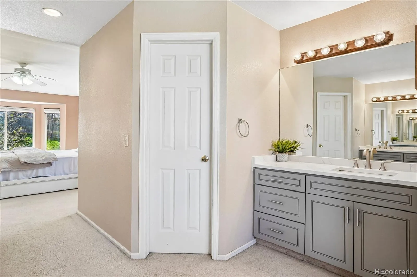 22668 E Lake Place Centennial CO 80015 MLS #REC5782513 04232026172613 1600 24