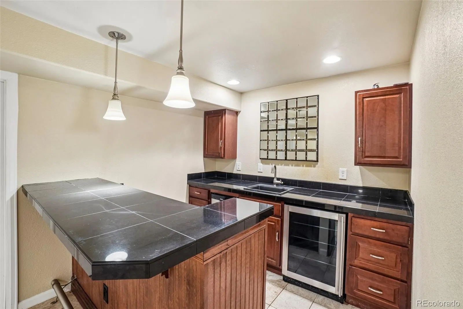 22668 E Lake Place Centennial CO 80015 MLS #REC5782513 04232026172613 1600 34