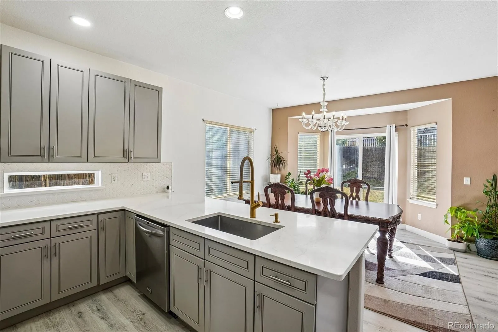 22668 E Lake Place Centennial CO 80015 MLS #REC5782513 04232026172613 1600 7