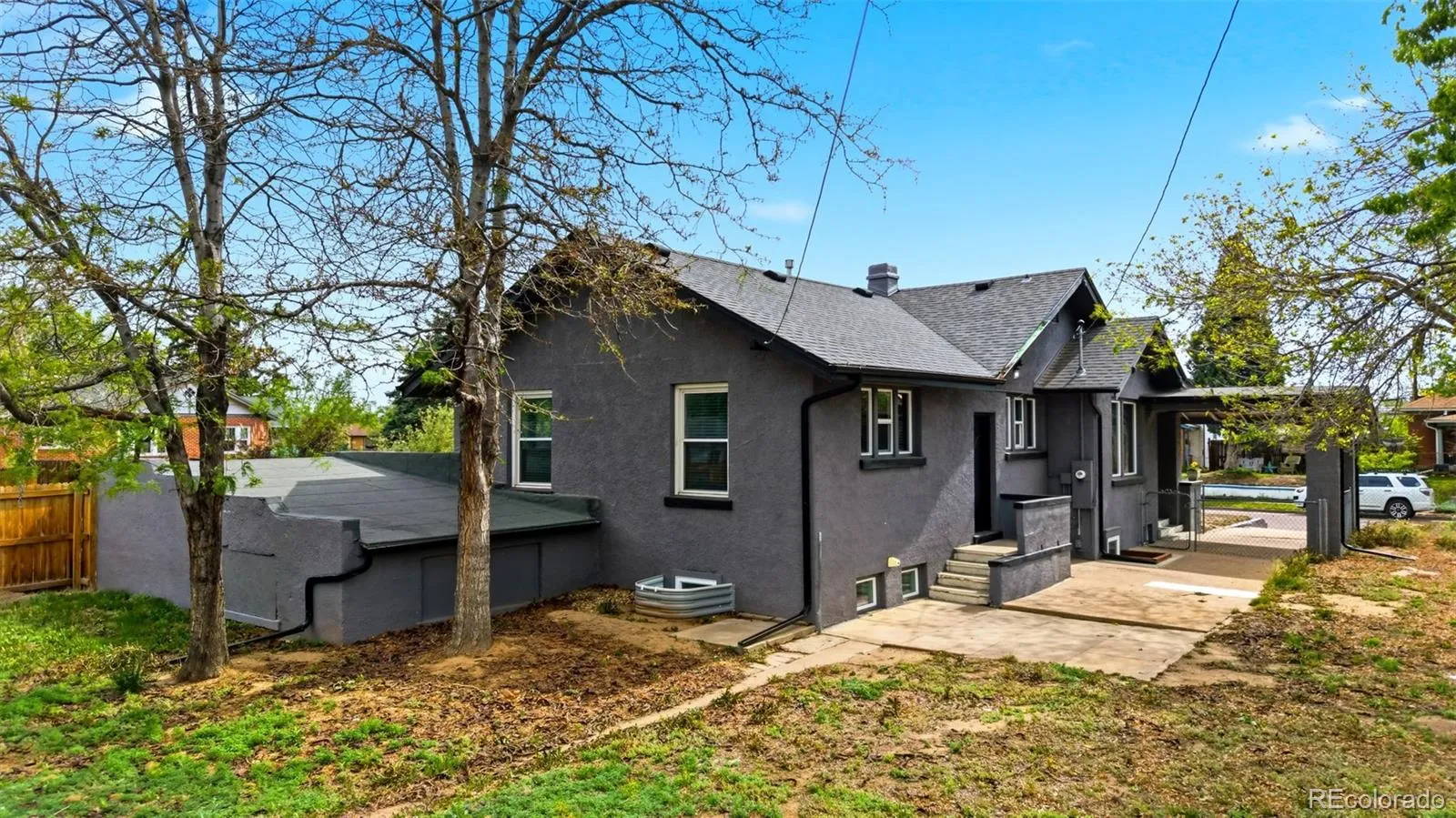 4001 S Acoma Street Englewood CO 80110 MLS #REC5784070 05152026200122 1600 44