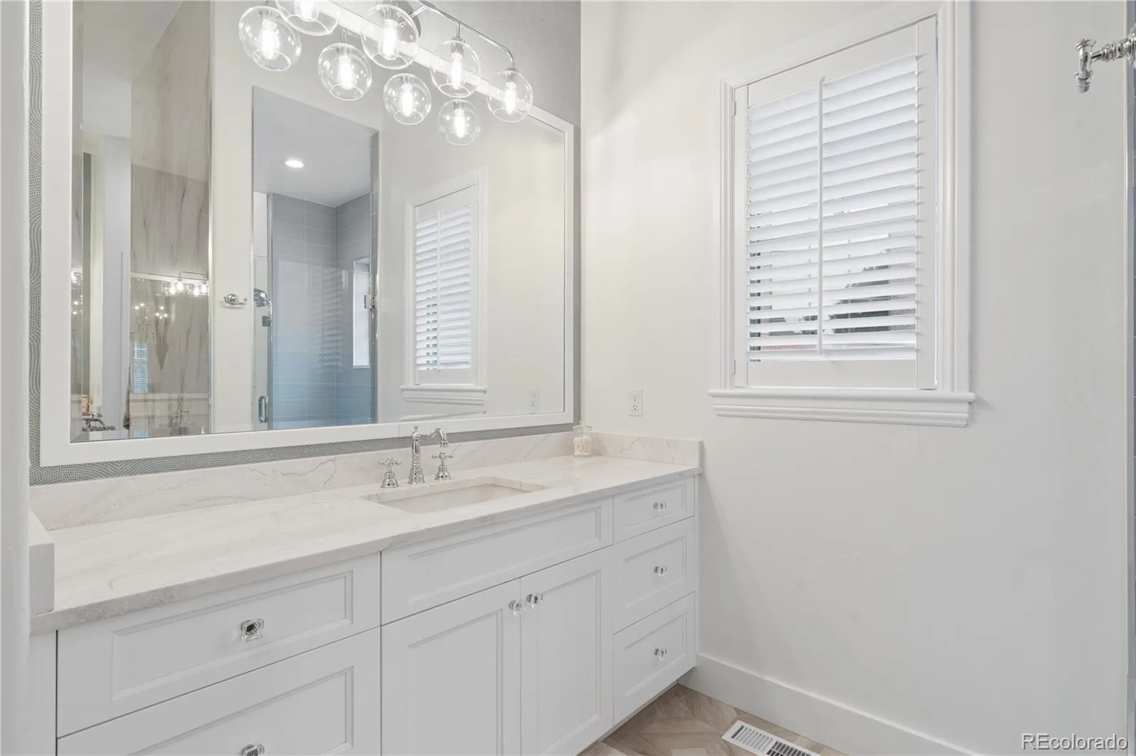 12 Sommerset Circle Greenwood Village CO 80111 | MLS #REC5785120 06122026073738 1600 21