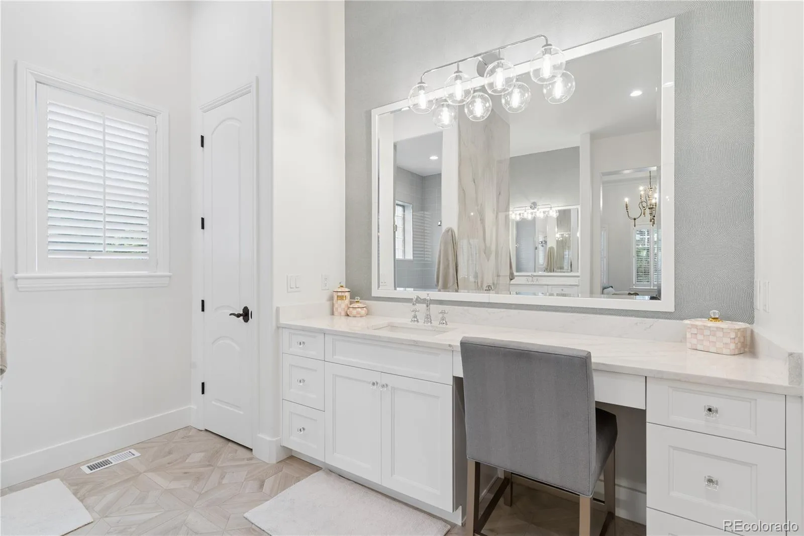 12 Sommerset Circle Greenwood Village CO 80111 | MLS #REC5785120 06122026073738 1600 24
