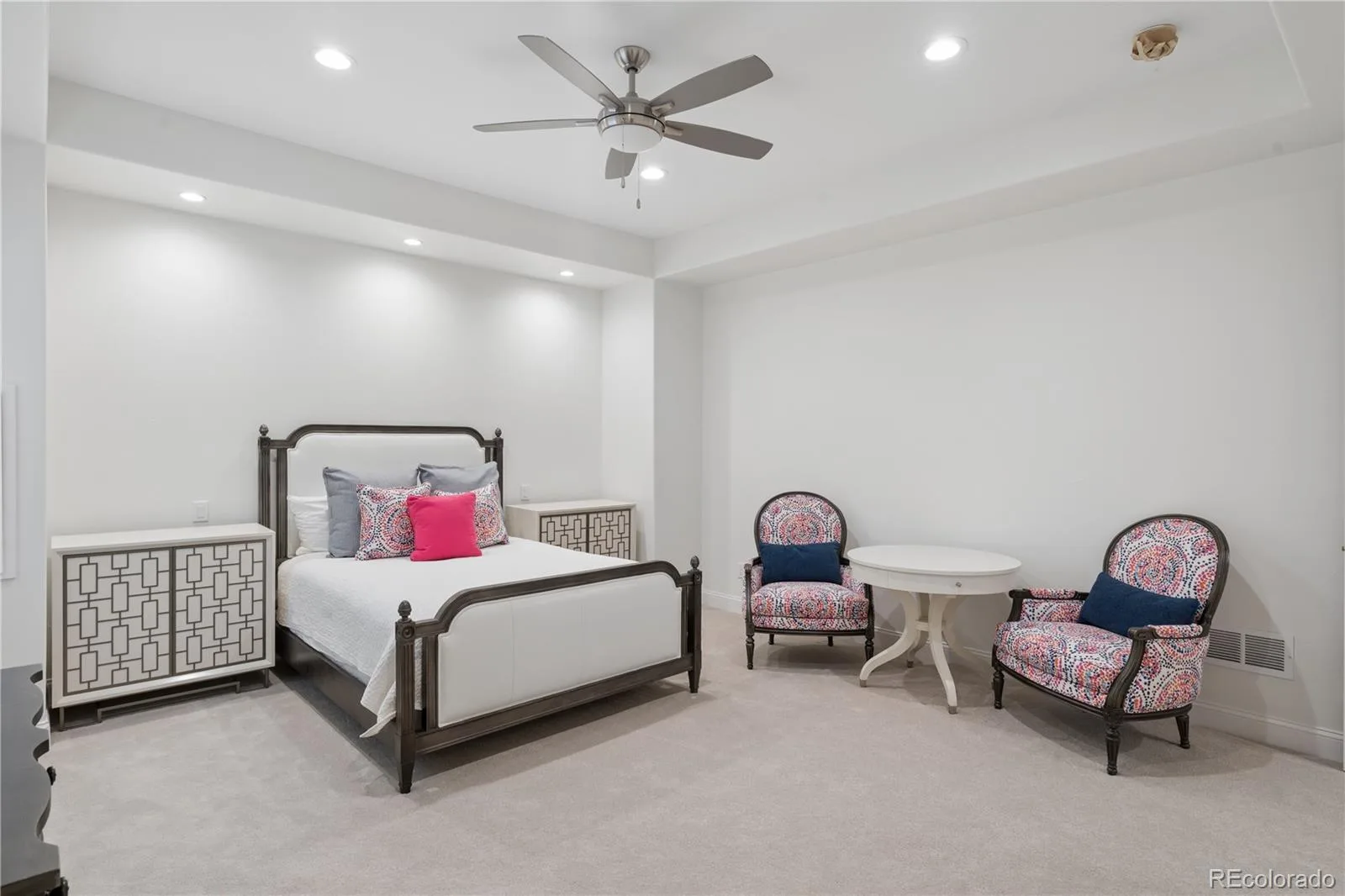 12 Sommerset Circle Greenwood Village CO 80111 | MLS #REC5785120 06122026073738 1600 35