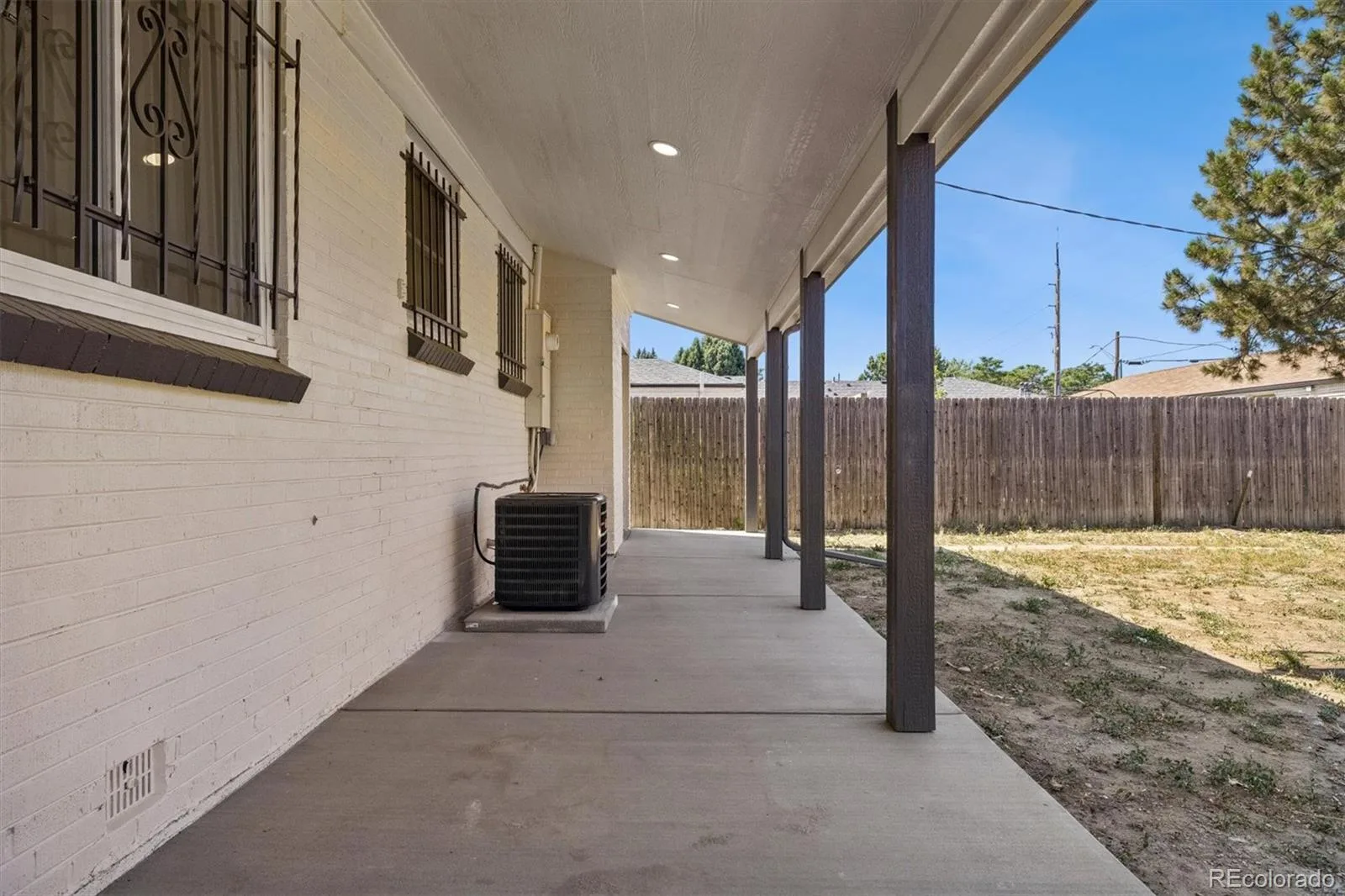 3227 Albion Street Denver CO 80207 MLS #REC5785564 07222026200929 1600 17