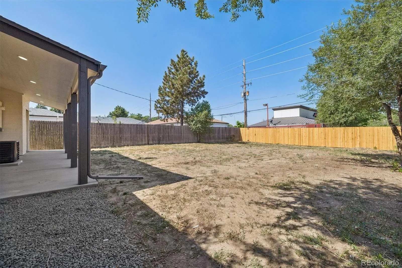 3227 Albion Street Denver CO 80207 MLS #REC5785564 07222026200929 1600 18