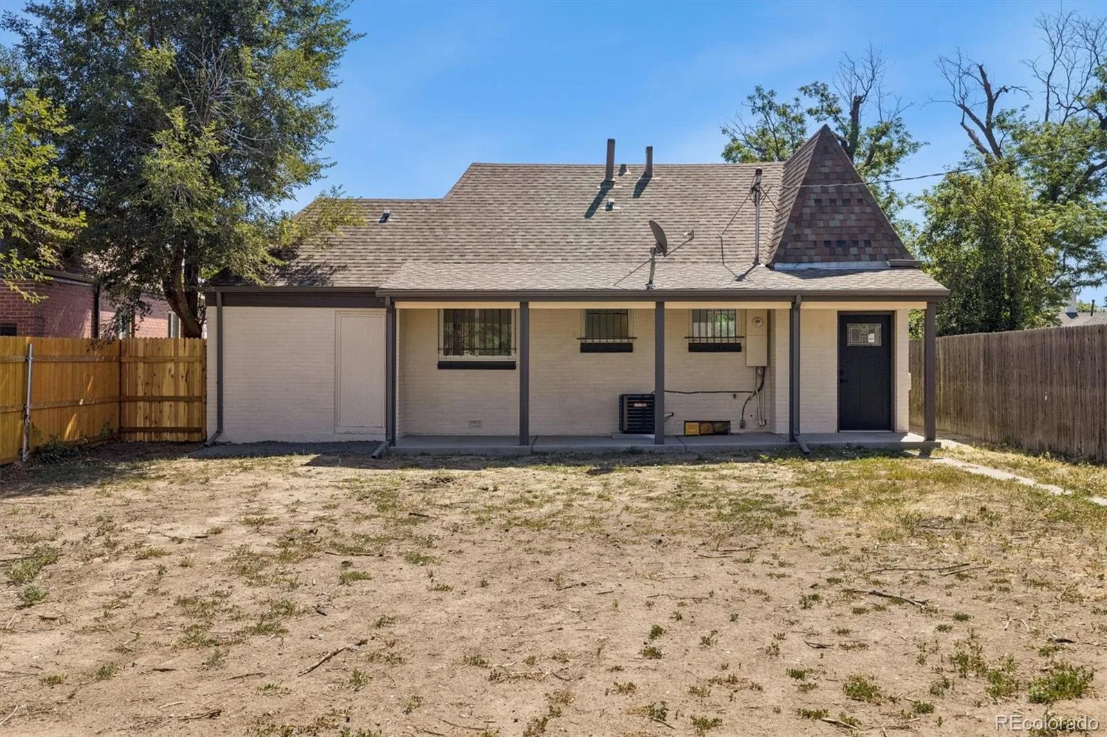 3227 Albion Street Denver CO 80207 MLS #REC5785564 07222026200929 1600 19