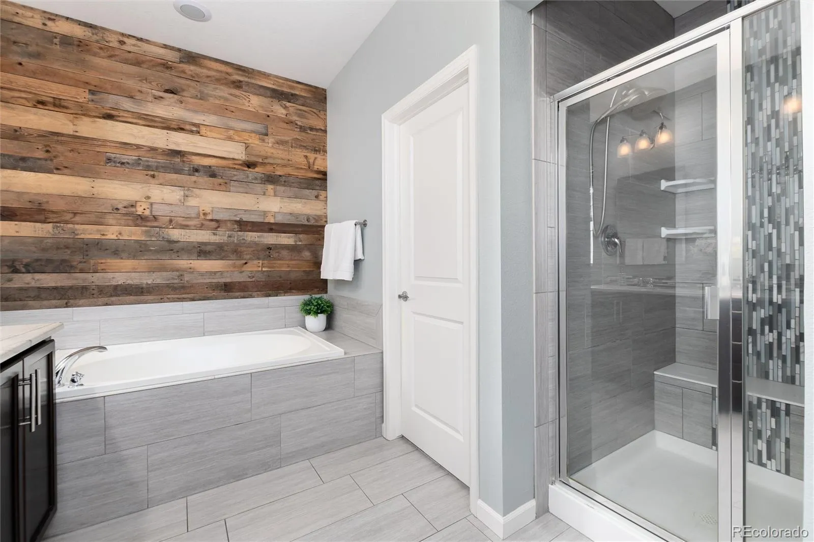 5538 W 73rd Place Arvada CO 80003 MLS #REC5787781 05092026031540 1600 19