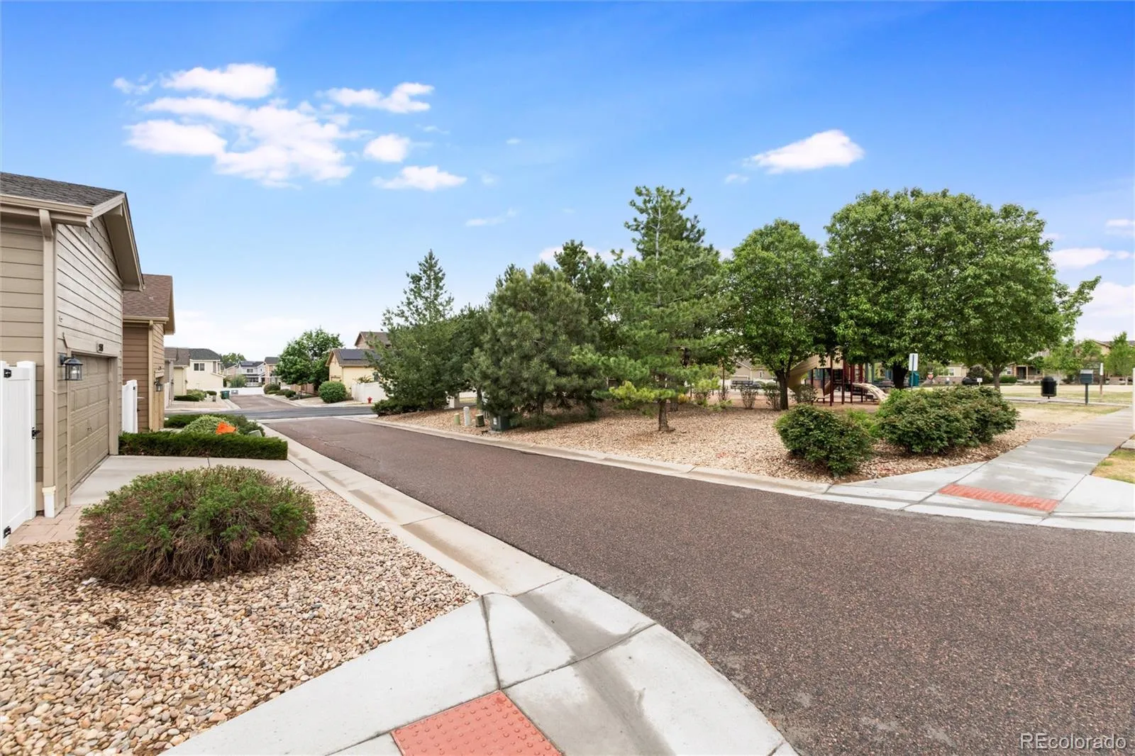 5538 W 73rd Place Arvada CO 80003 MLS #REC5787781 05092026031540 1600 34
