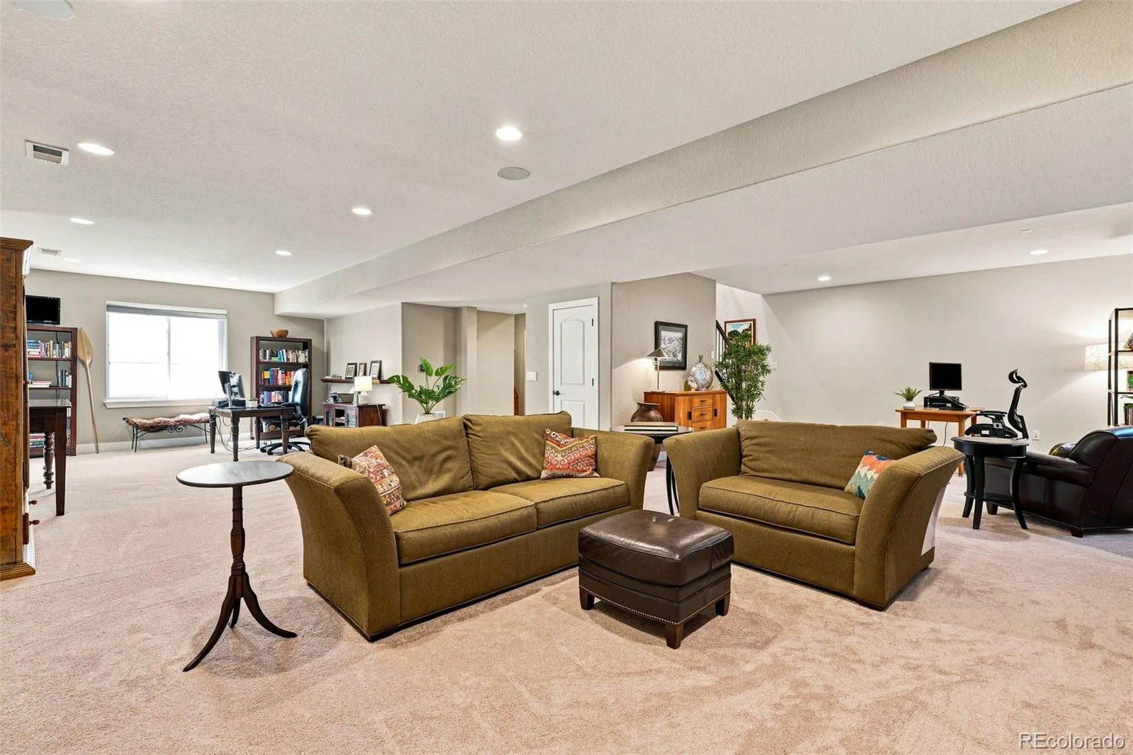 15784 Burrowing Owl Court Morrison CO 80465 | MLS #REC5788846 08202026000646 1600 24
