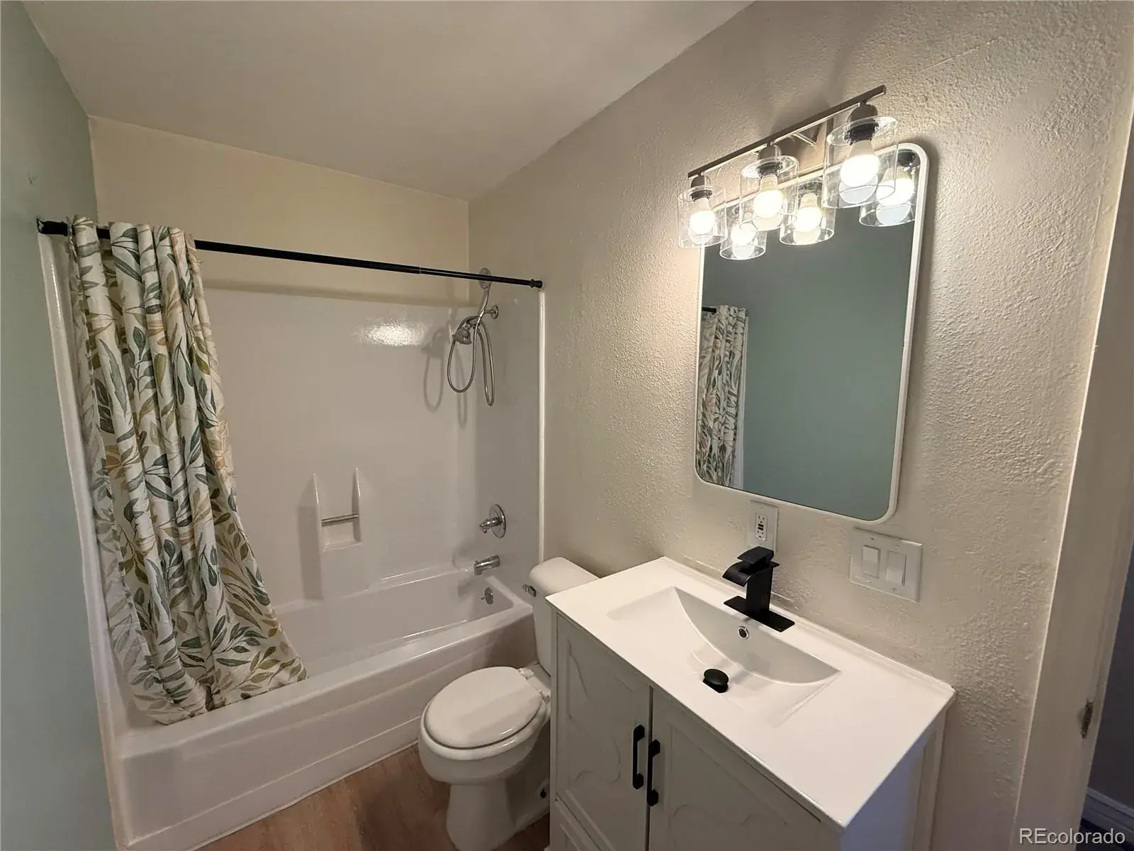 10722 E Exposition Avenue #112 Aurora CO 80012 MLS #REC5789448 01072026161920 1600 14