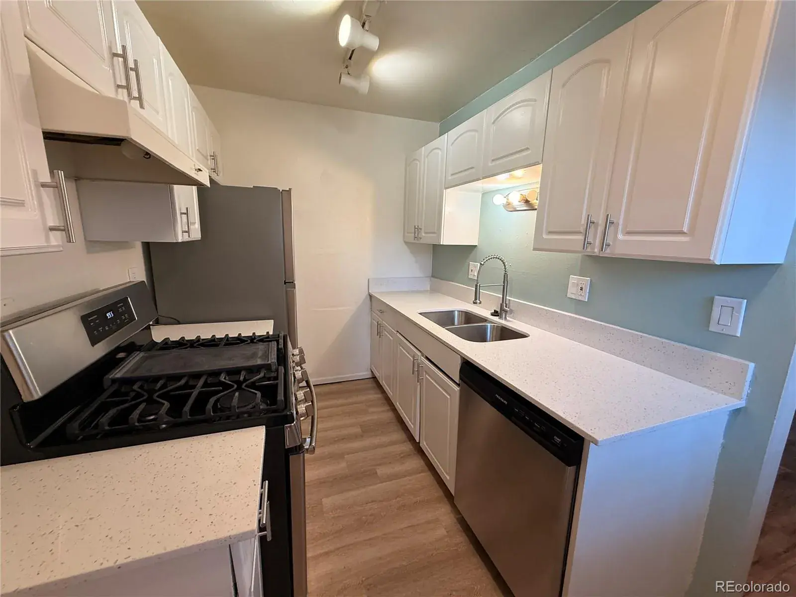10722 E Exposition Avenue #112 Aurora CO 80012 MLS #REC5789448 01072026161920 1600 4