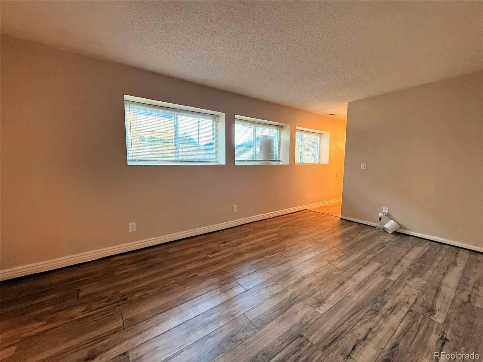 10722 E Exposition Avenue #112 Aurora CO 80012 MLS #REC5789448 01072026161920 1600 7