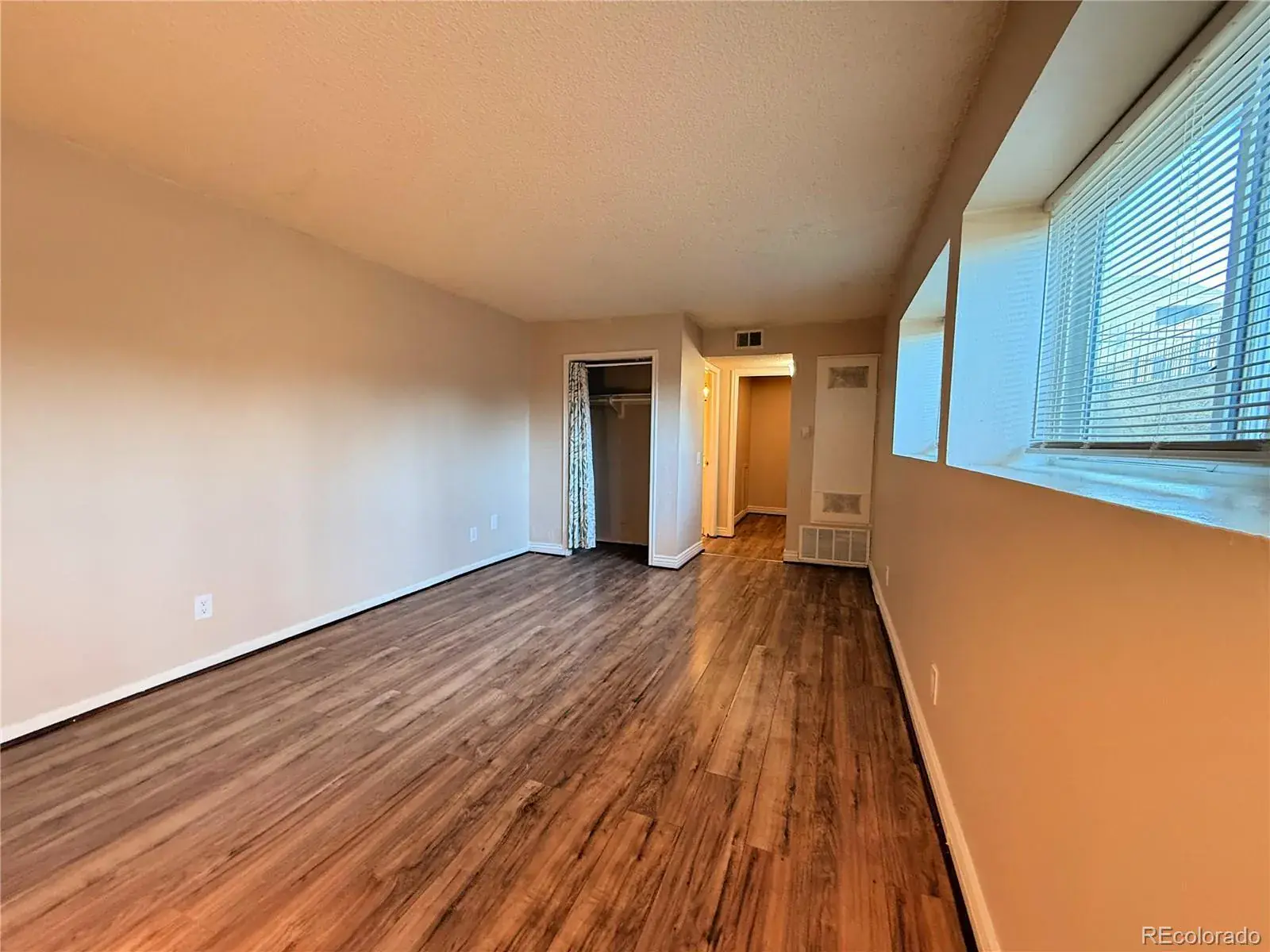 10722 E Exposition Avenue #112 Aurora CO 80012 MLS #REC5789448 01072026161920 1600 8