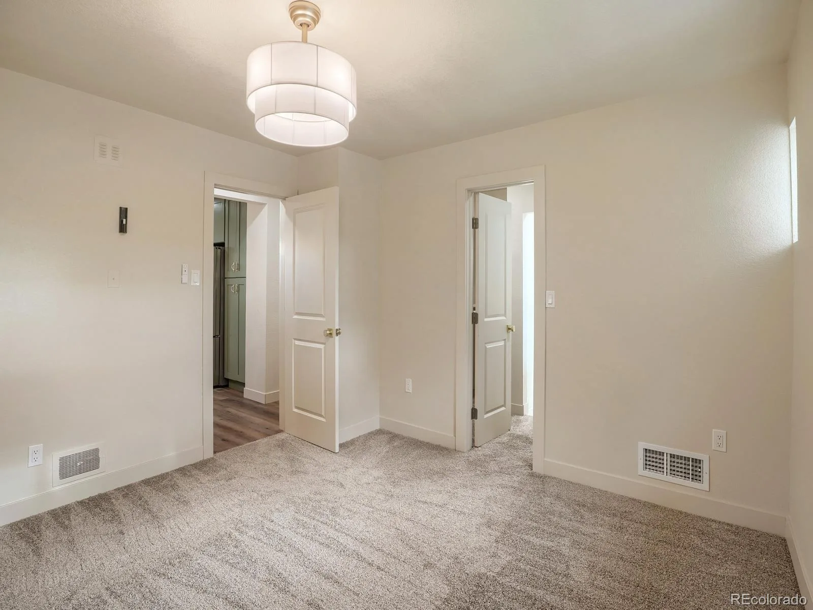3699 Grape Street Denver CO 80207 | MLS #REC5791018 08182026045307 1600 11