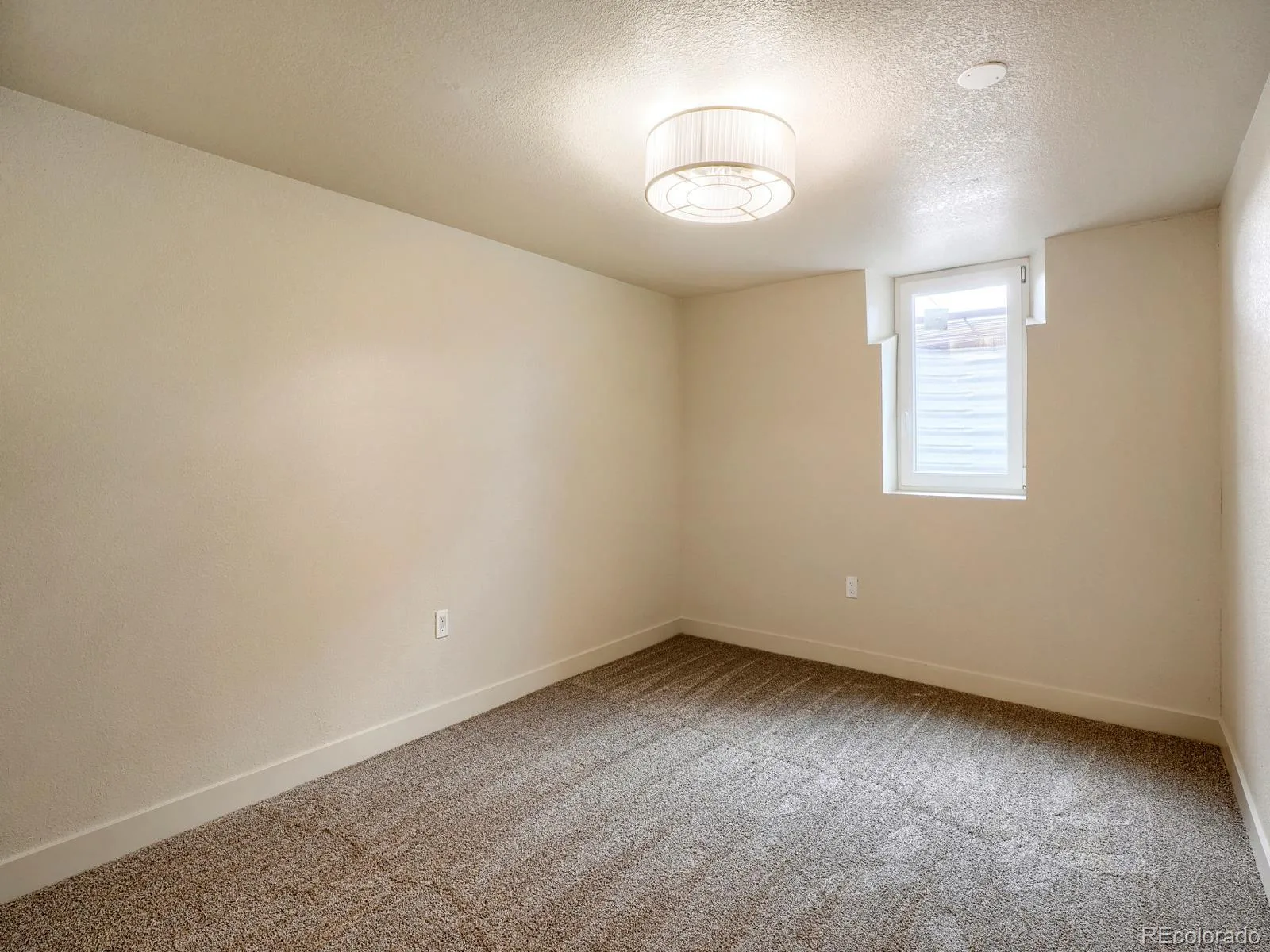3699 Grape Street Denver CO 80207 | MLS #REC5791018 08182026045307 1600 12