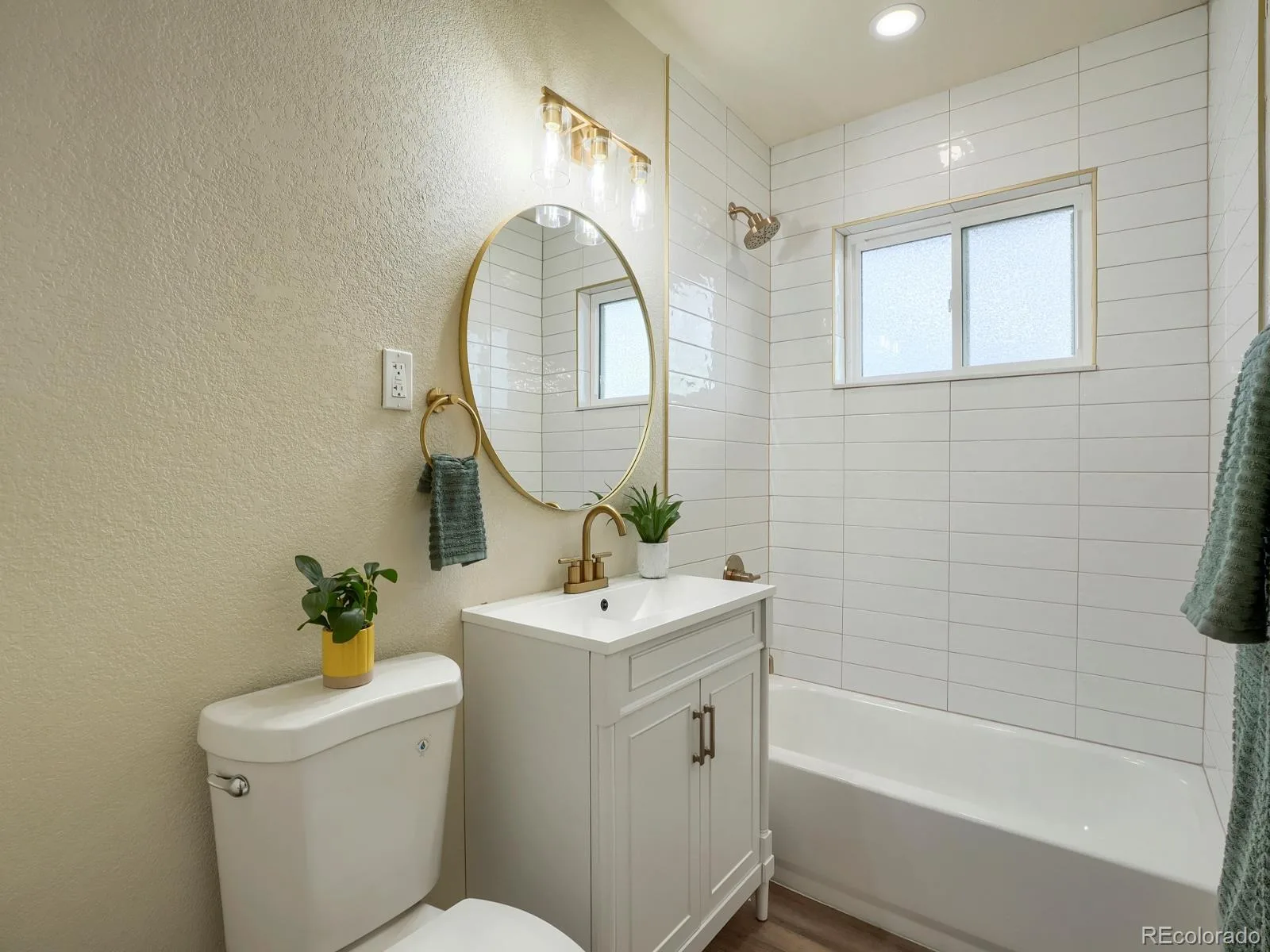3699 Grape Street Denver CO 80207 | MLS #REC5791018 08182026045307 1600 15