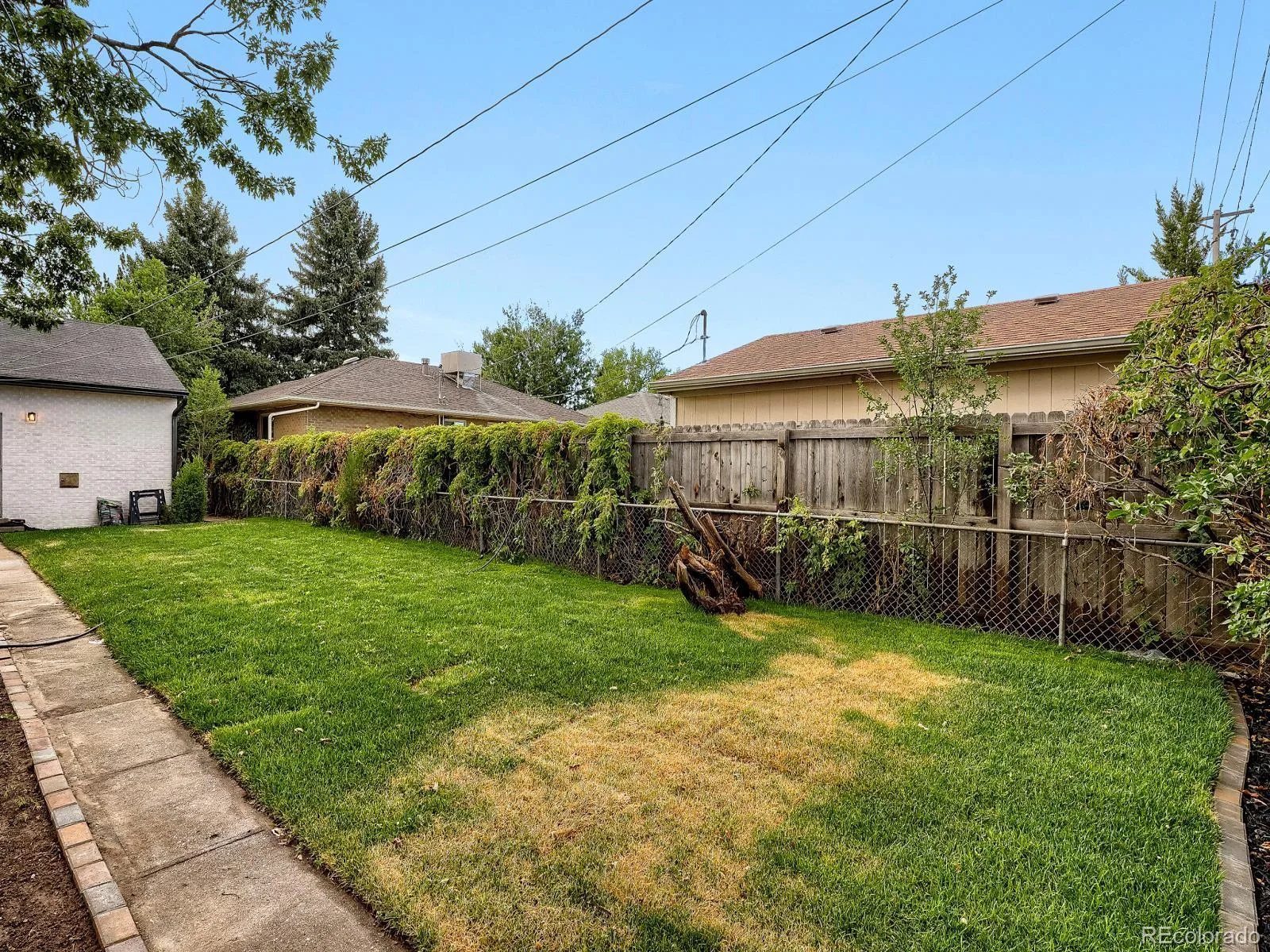 3699 Grape Street Denver CO 80207 | MLS #REC5791018 08182026045307 1600 23