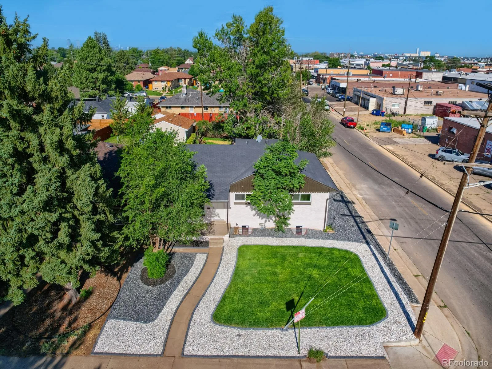 3699 Grape Street Denver CO 80207 | MLS #REC5791018 08182026045307 1600 29