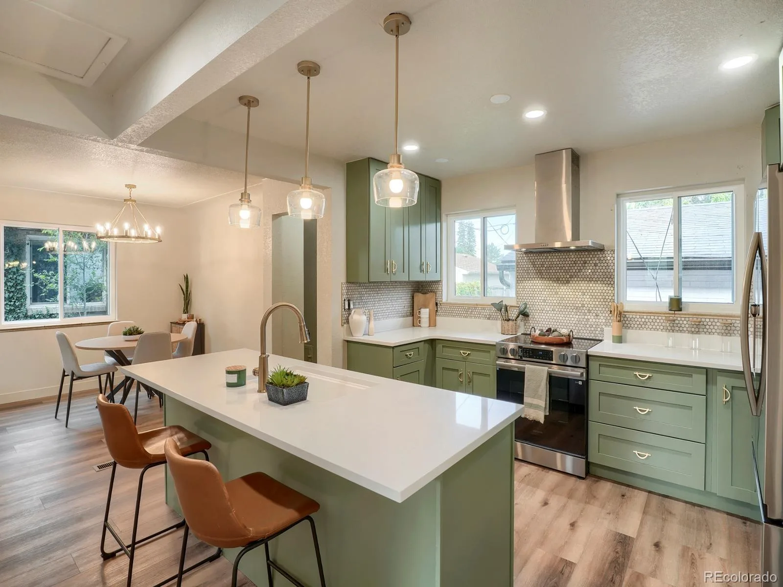 3699 Grape Street Denver CO 80207 | MLS #REC5791018 08182026045307 1600 3