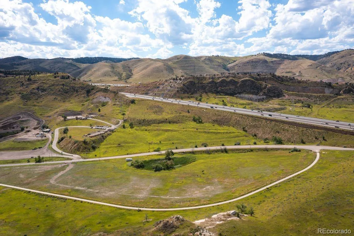 670 Rooney Road Golden CO 80401 | MLS #REC5791438 05262026003801 1200 34