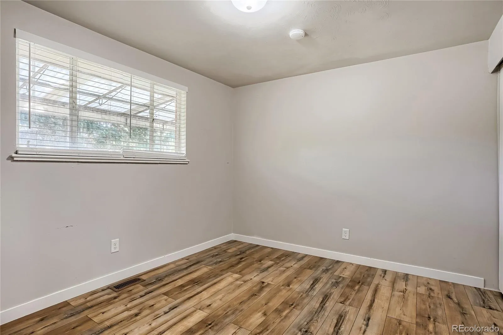 1435 S Ogden Street Denver CO 80210 MLS #REC5791648 05142026230437 1600 11