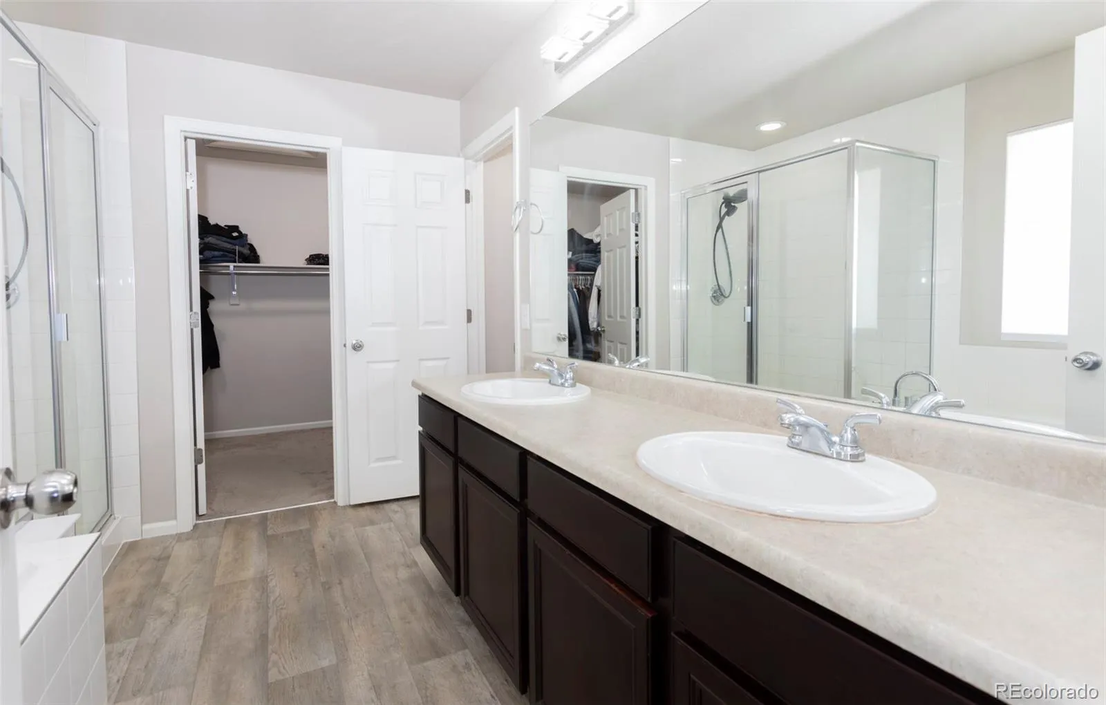 04192026220943 1600 21