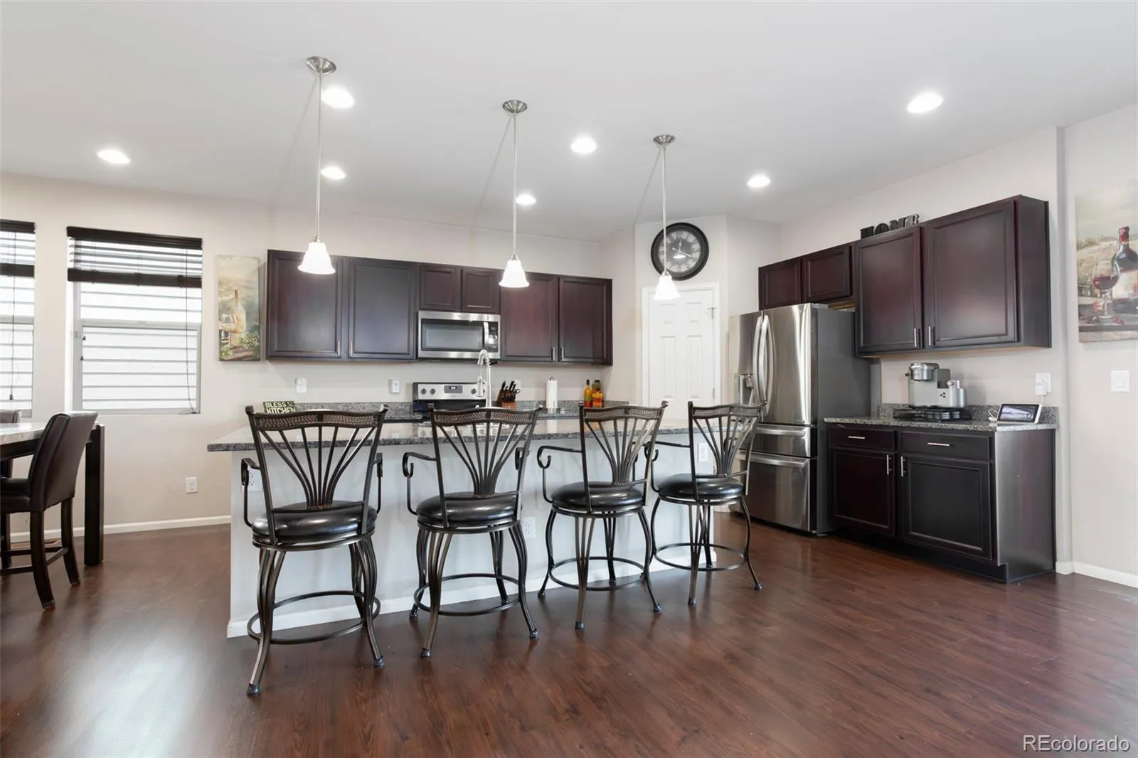 04192026220943 1600 6