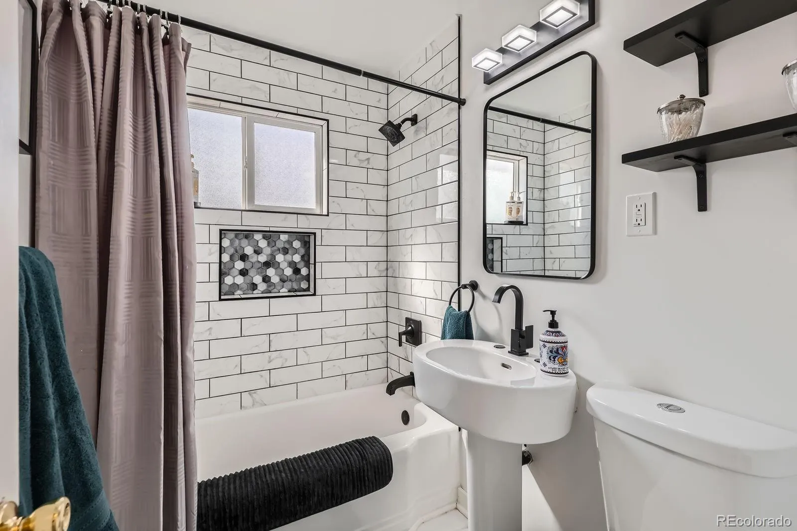 04202026150651 1600 10