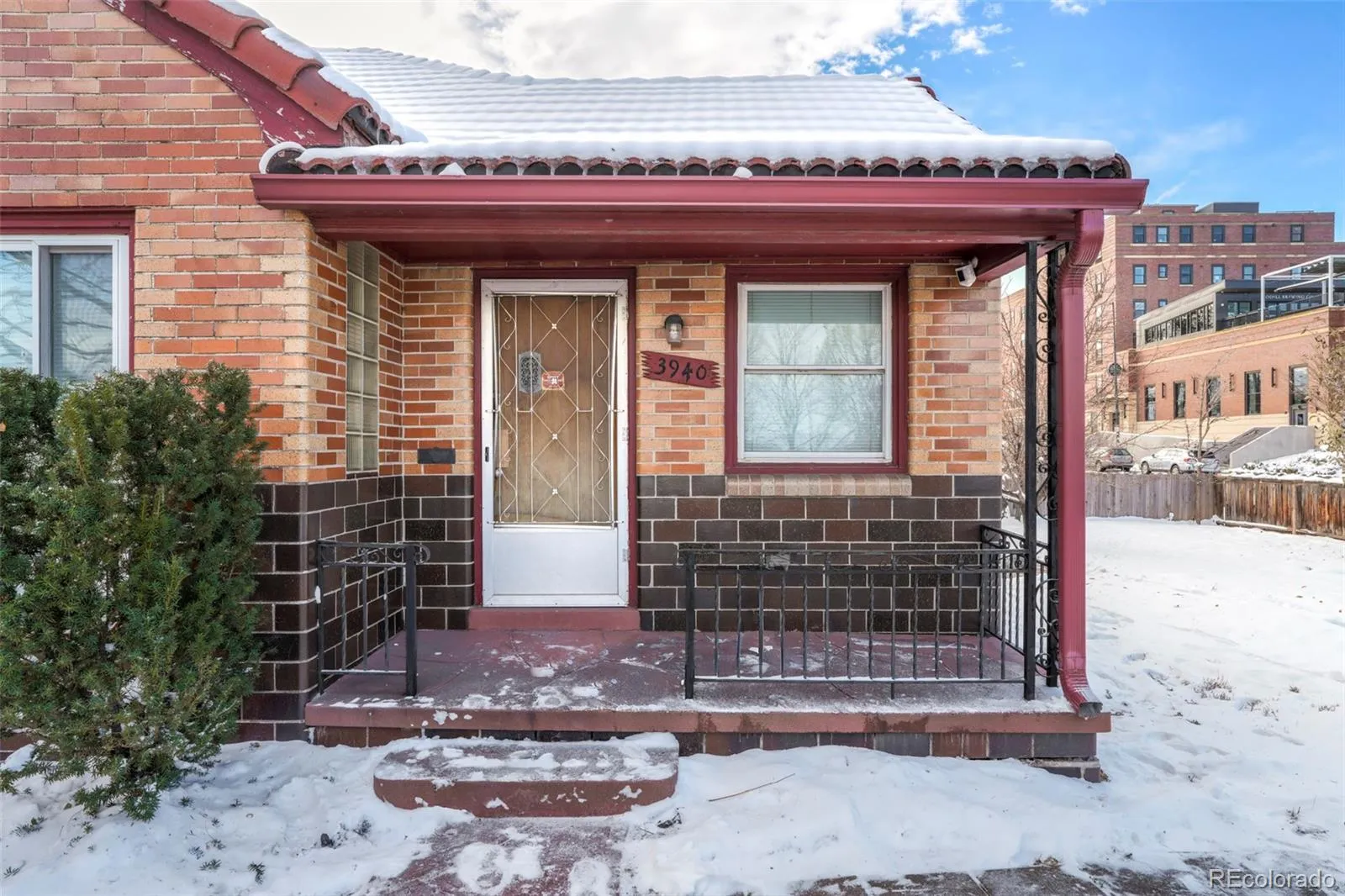 3940 W 17th Avenue Denver CO 80204 MLS #REC5794111 05012026235057 1600 3
