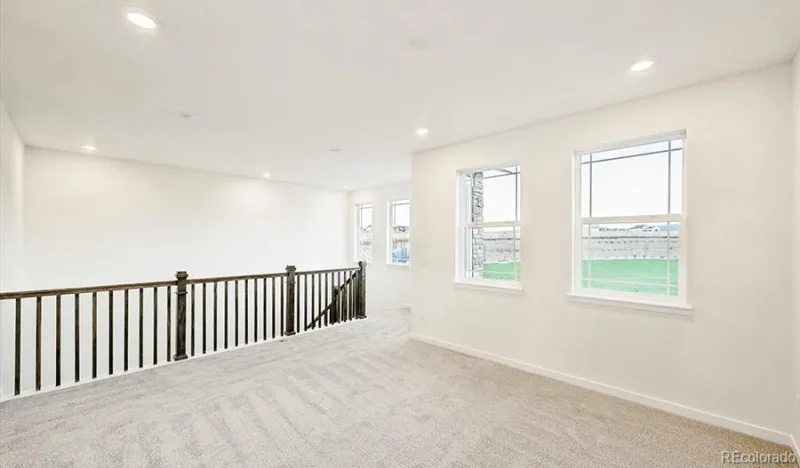 8745 Whiptail Loop Littleton CO 80125 | MLS #REC5796022 10092026183014 800 13