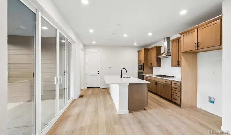 8745 Whiptail Loop Littleton CO 80125 | MLS #REC5796022 10092026183014 800 7