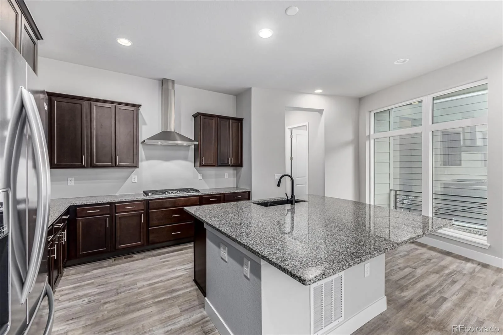 6034 N Nepal Street Aurora CO 80019 | MLS #REC5796355 08122026205215 1600 11