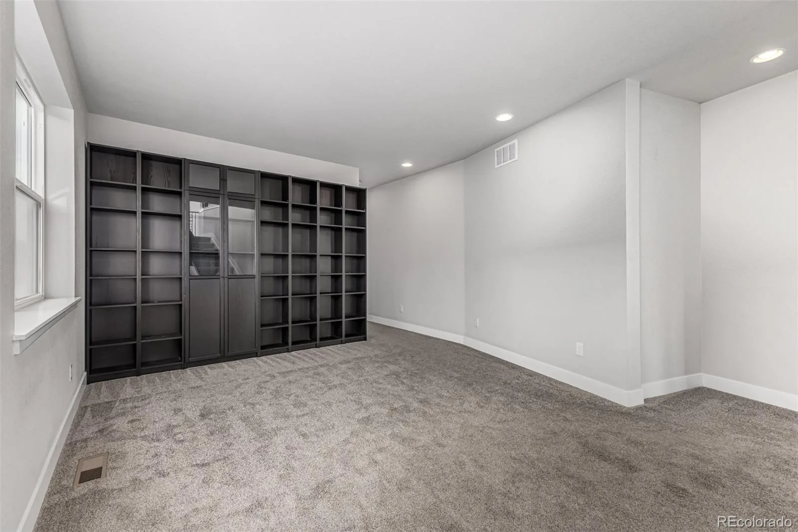 6034 N Nepal Street Aurora CO 80019 | MLS #REC5796355 08122026205215 1600 14